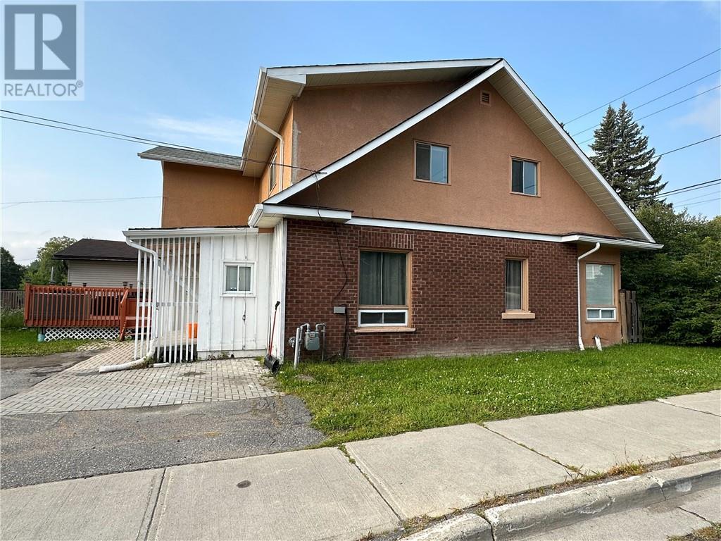 244 Whittaker Street Unit# 2, Sudbury — photo 3