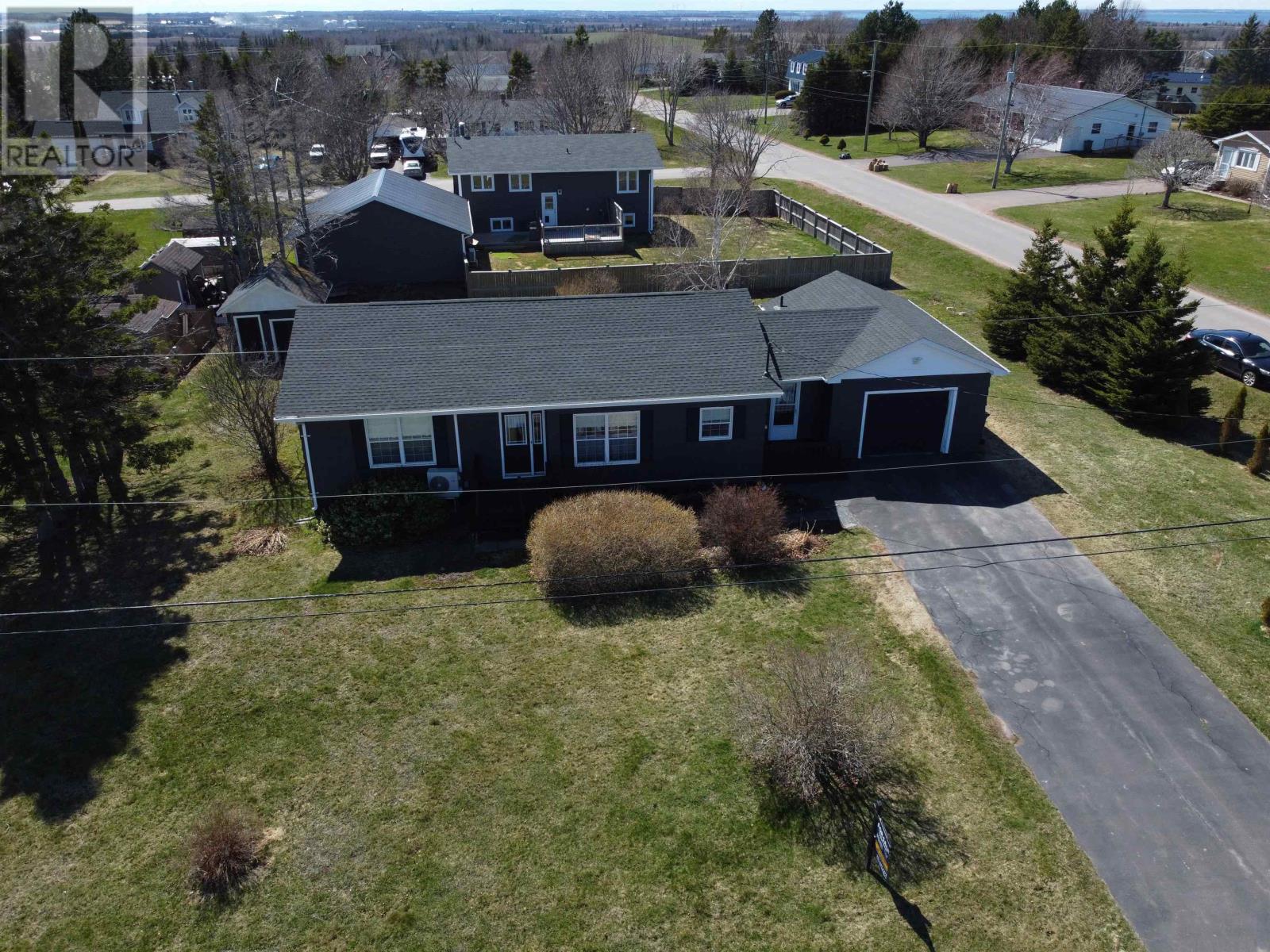 1 Walker Drive - 25
