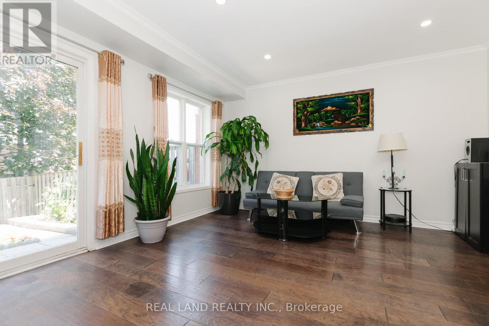 697 LIMPERT TERRACE - 7