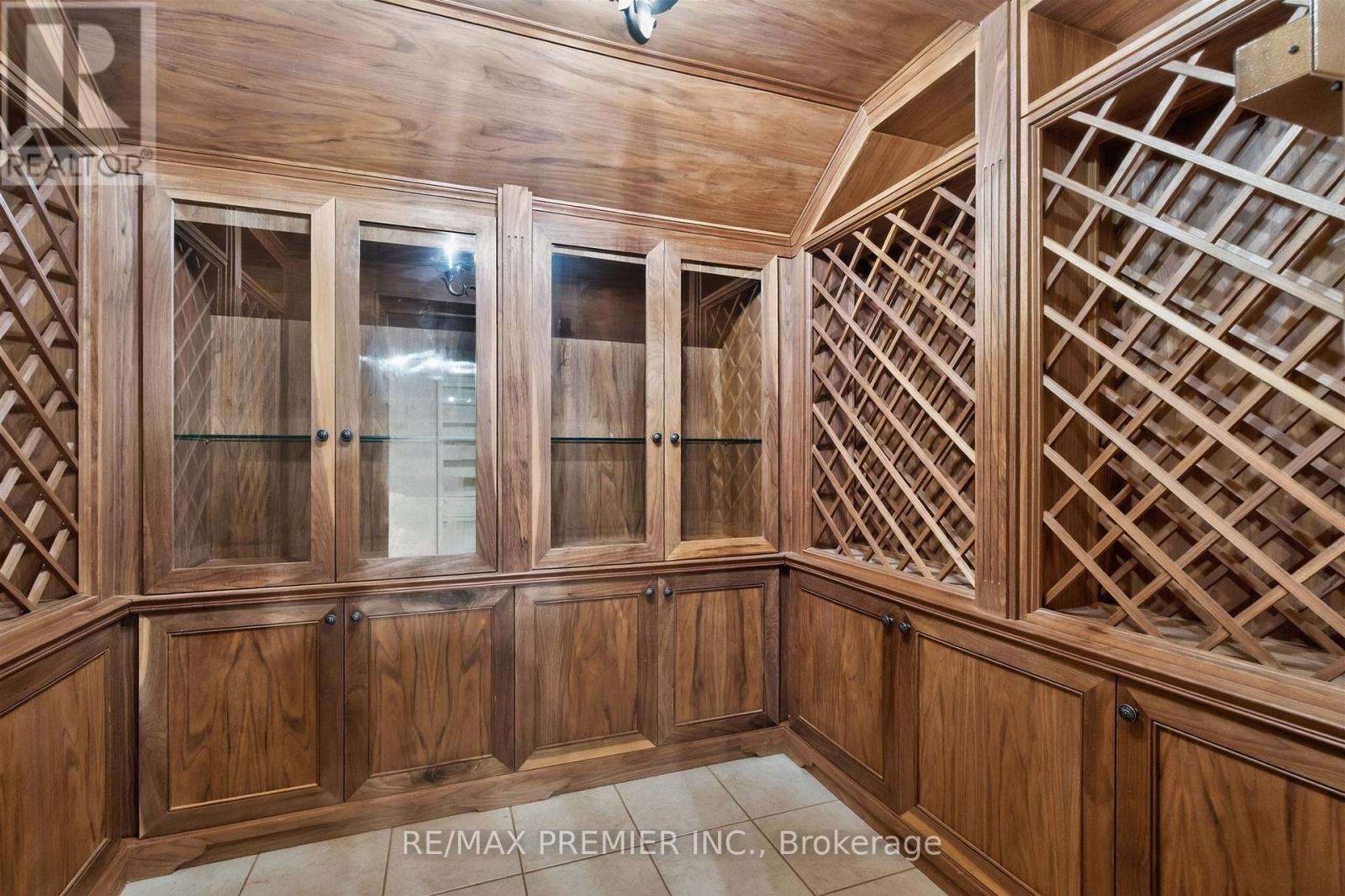 298 CASTLEHILL ROAD - 34