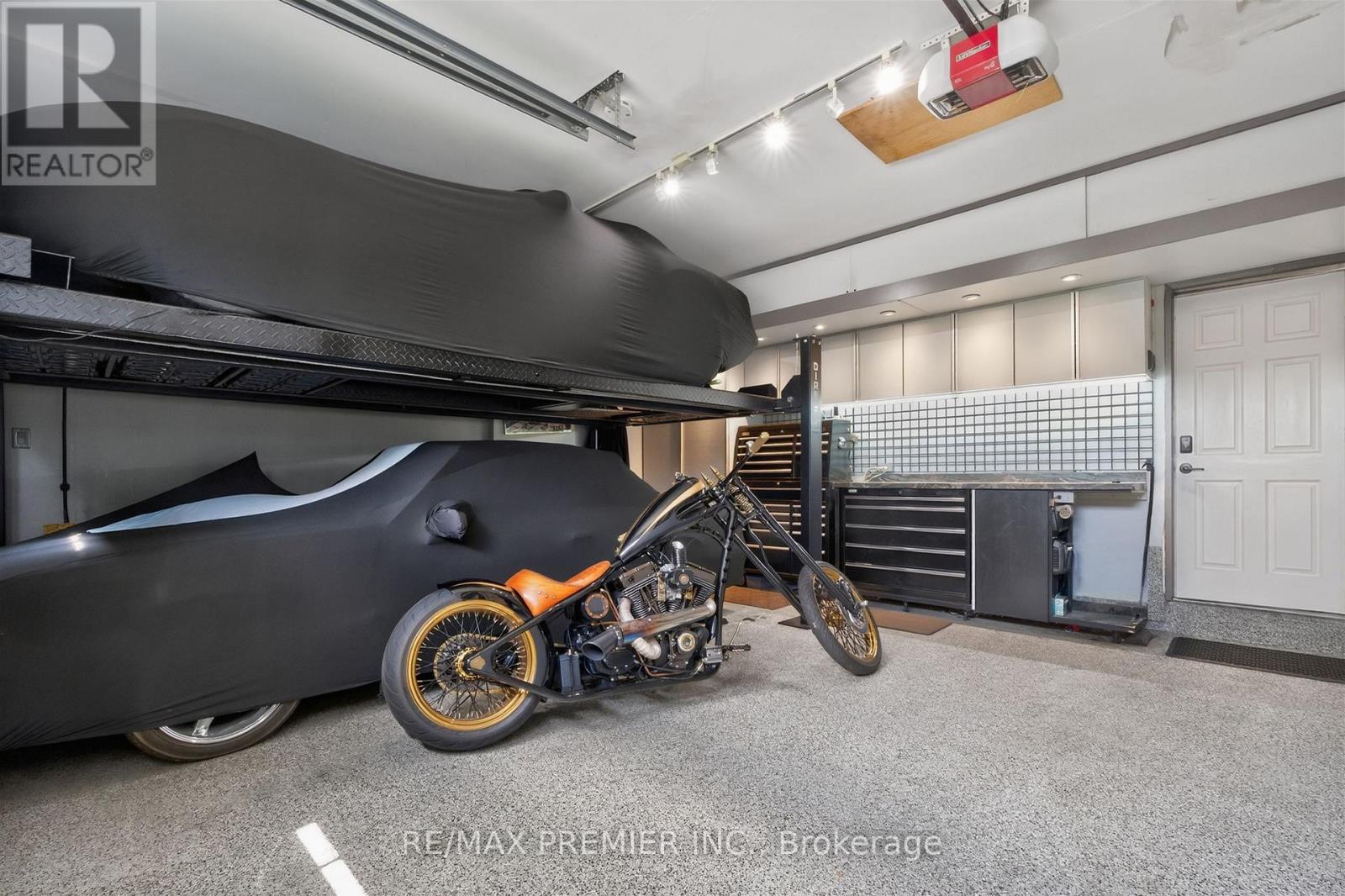 298 CASTLEHILL ROAD - 37