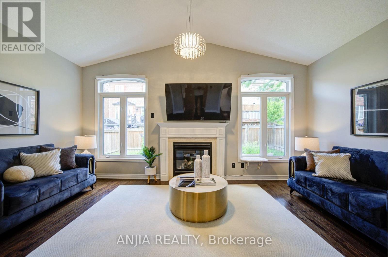 170 ASCALON DRIVE - 20
