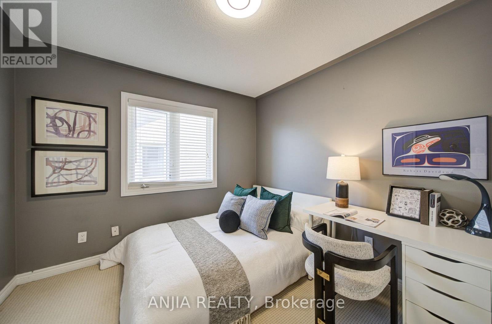 170 ASCALON DRIVE - 31