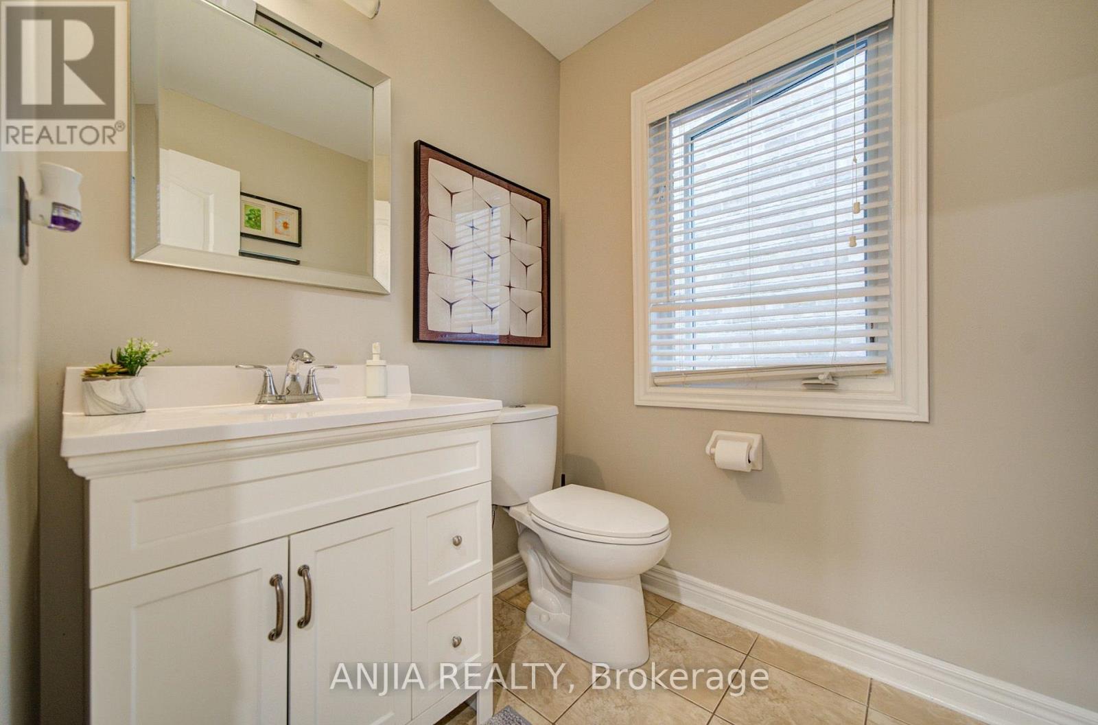 170 ASCALON DRIVE - 42