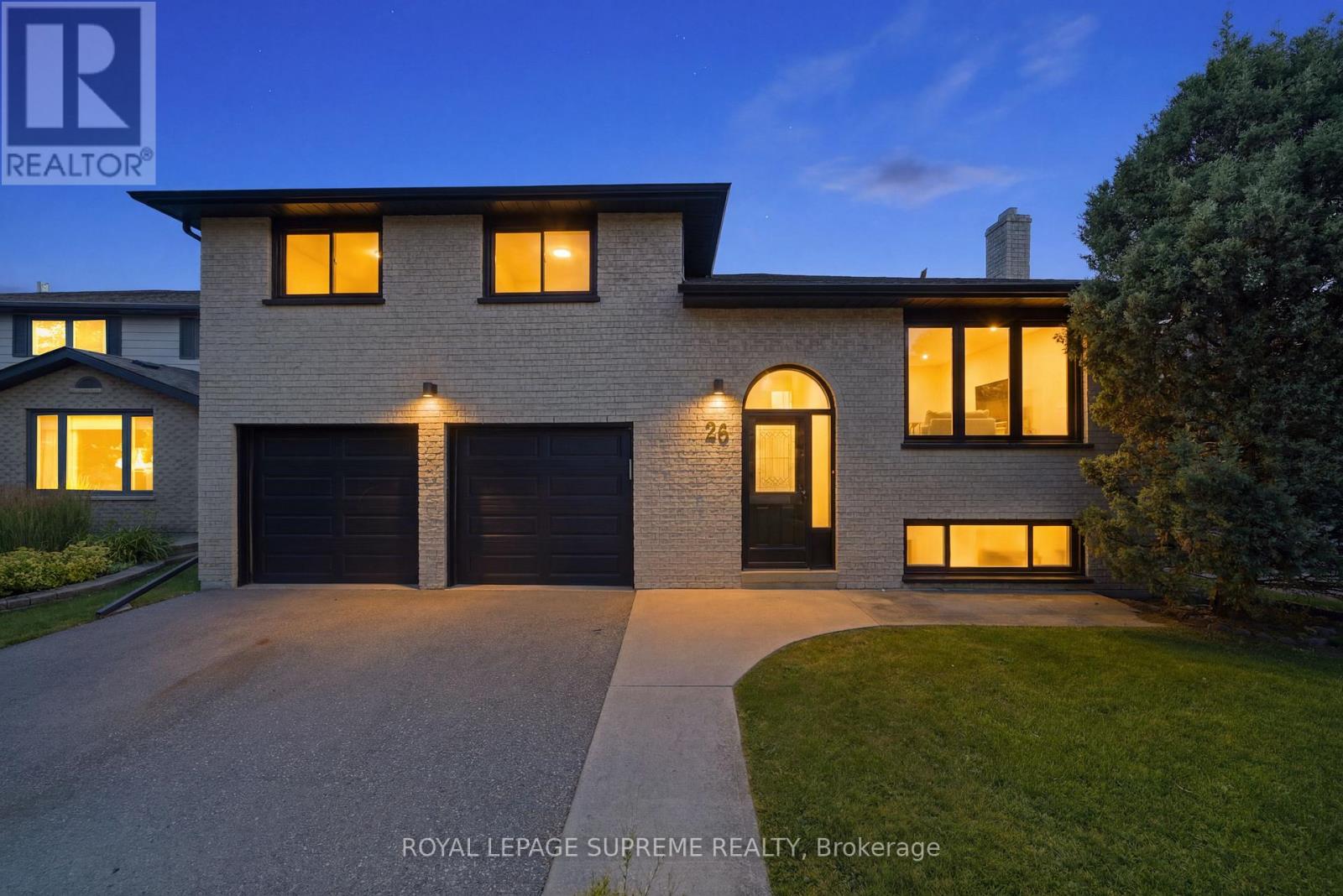 26 CROWN CRESCENT - 47
