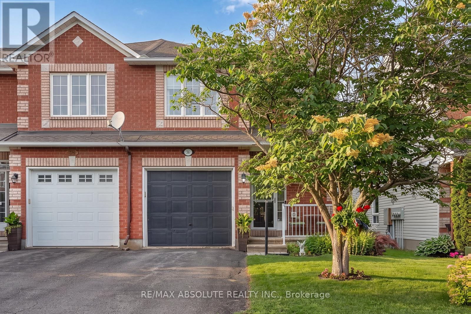 36 CHANTILLY GATE - 1