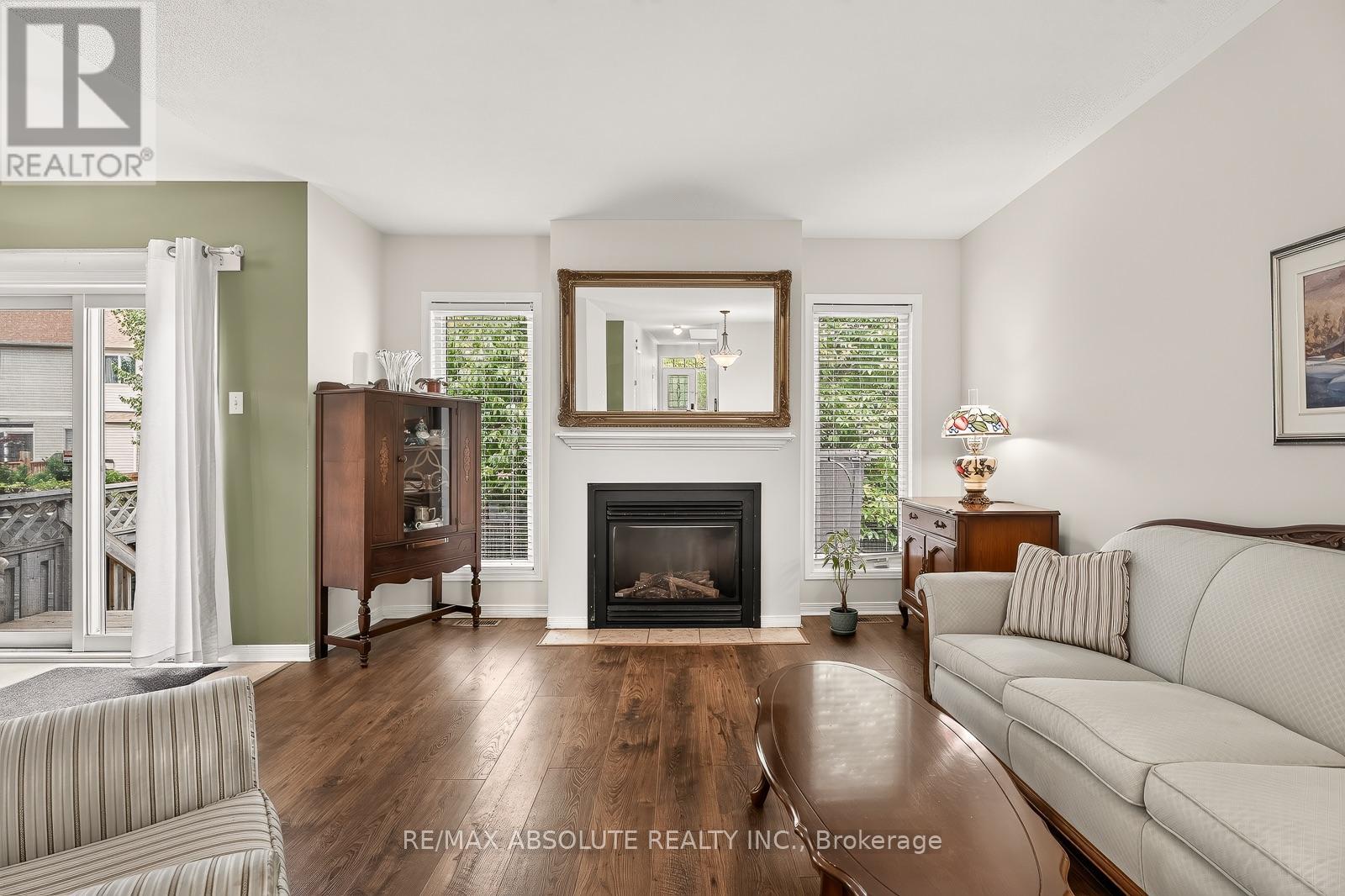 36 CHANTILLY GATE - 12