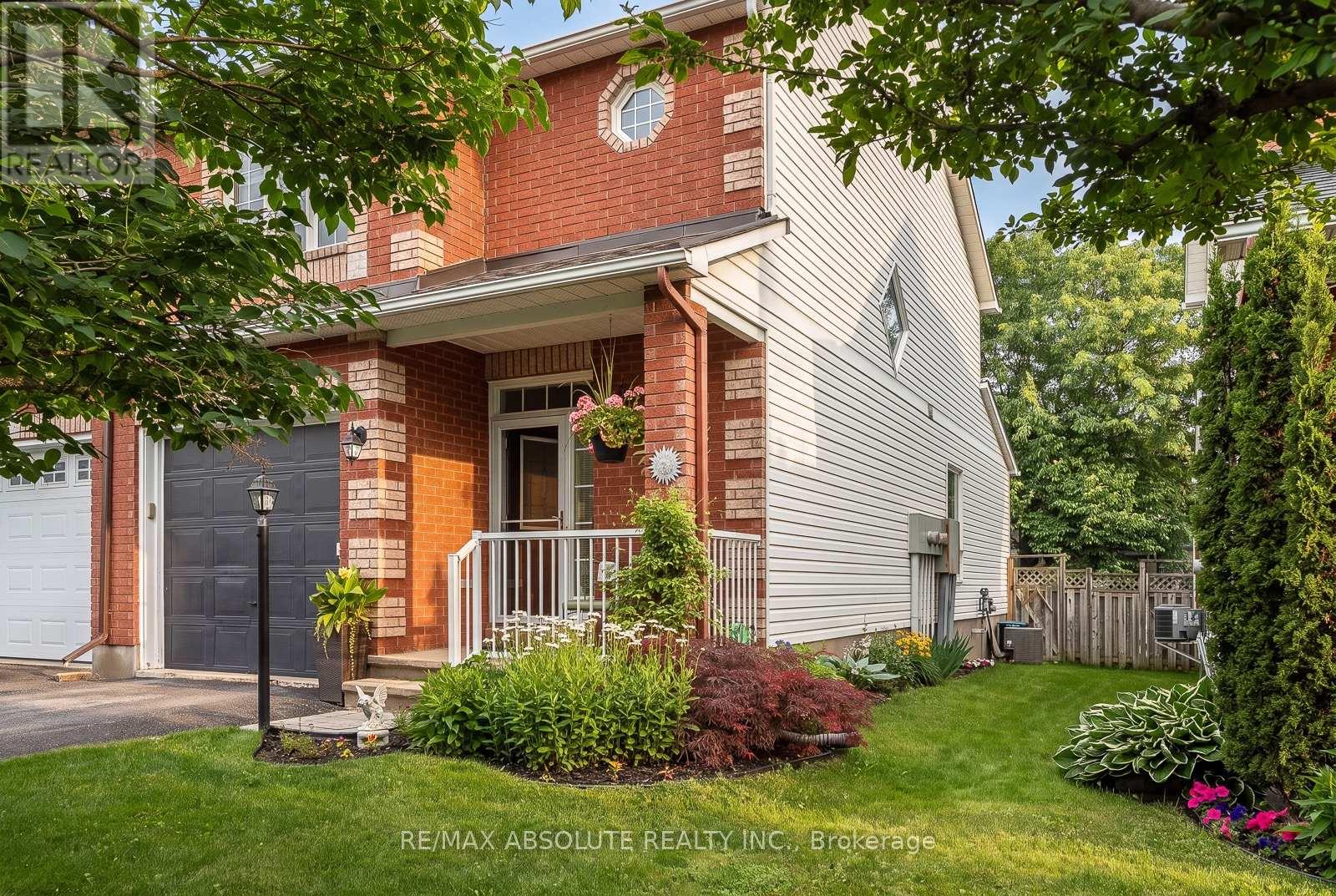 36 CHANTILLY GATE - 3