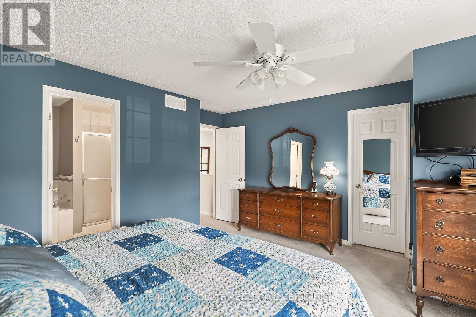 36 CHANTILLY GATE - 31