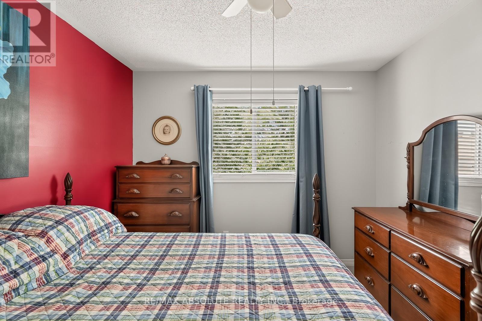 36 CHANTILLY GATE - 36