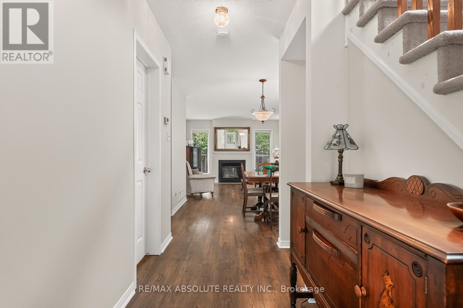 36 CHANTILLY GATE - 9