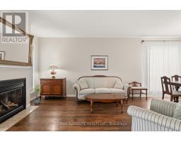 36 Chantilly Gate, Ottawa, ON K2S2B1 Photo 16