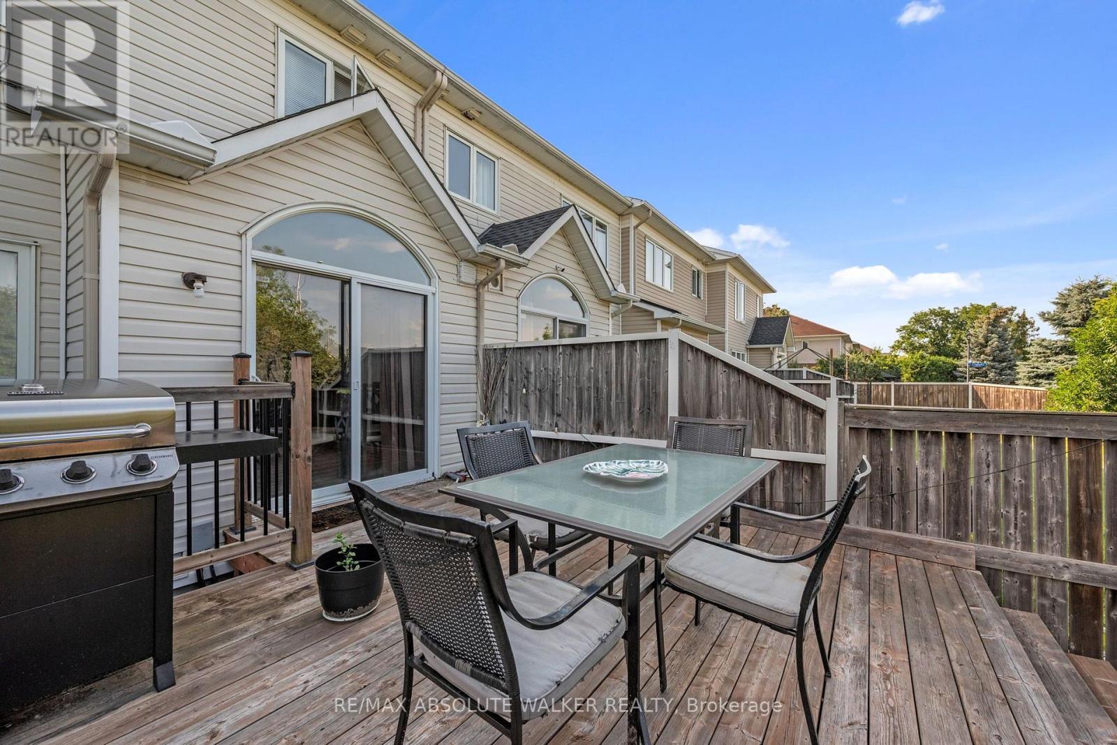 1104 CANDLEWOOD STREET, Ottawa. Luxury613. By Peter Sagos - Image 25