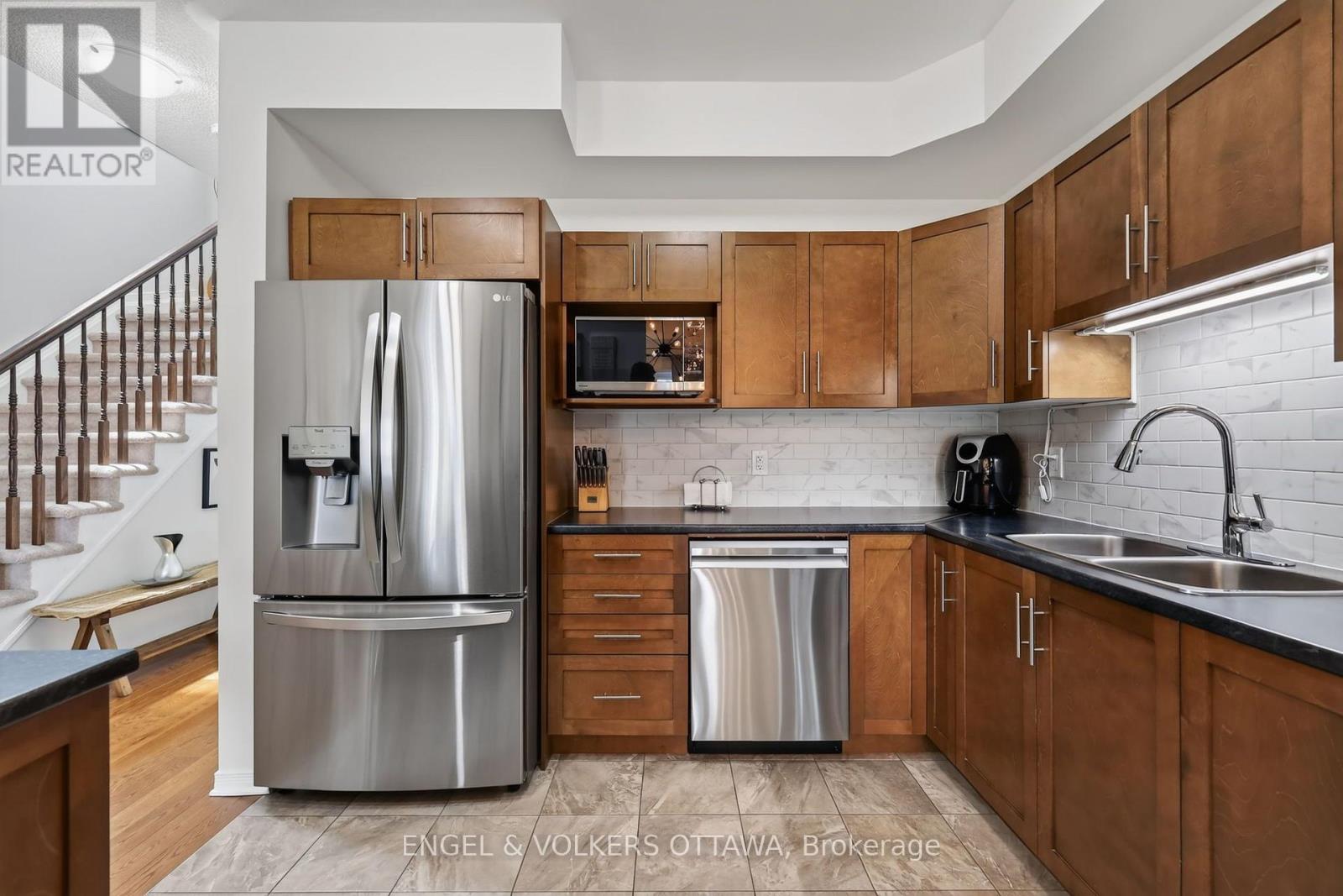 601 VIA CAMPANALE AVENUE - 13