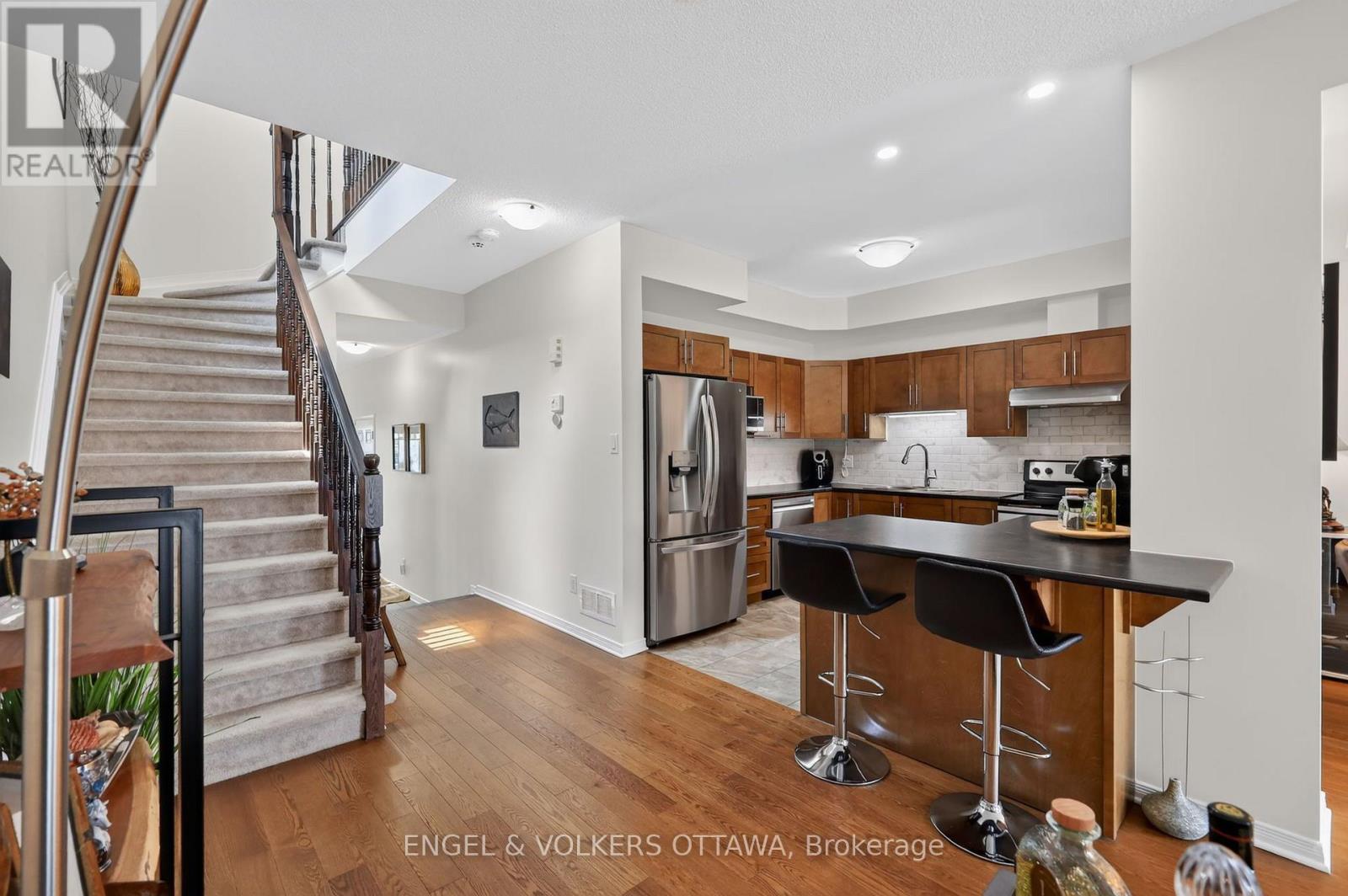 601 VIA CAMPANALE AVENUE - 23
