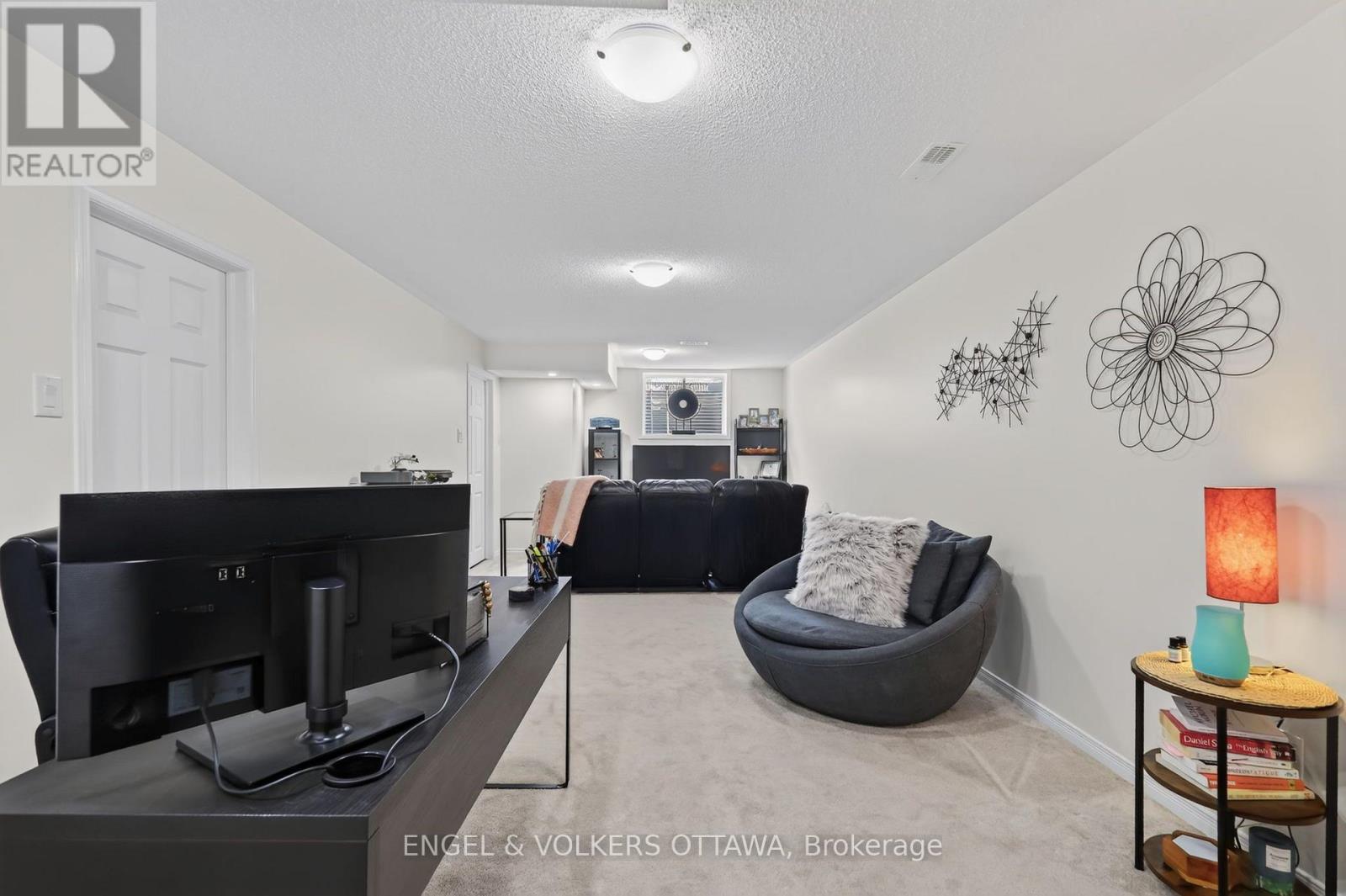 601 VIA CAMPANALE AVENUE - 44