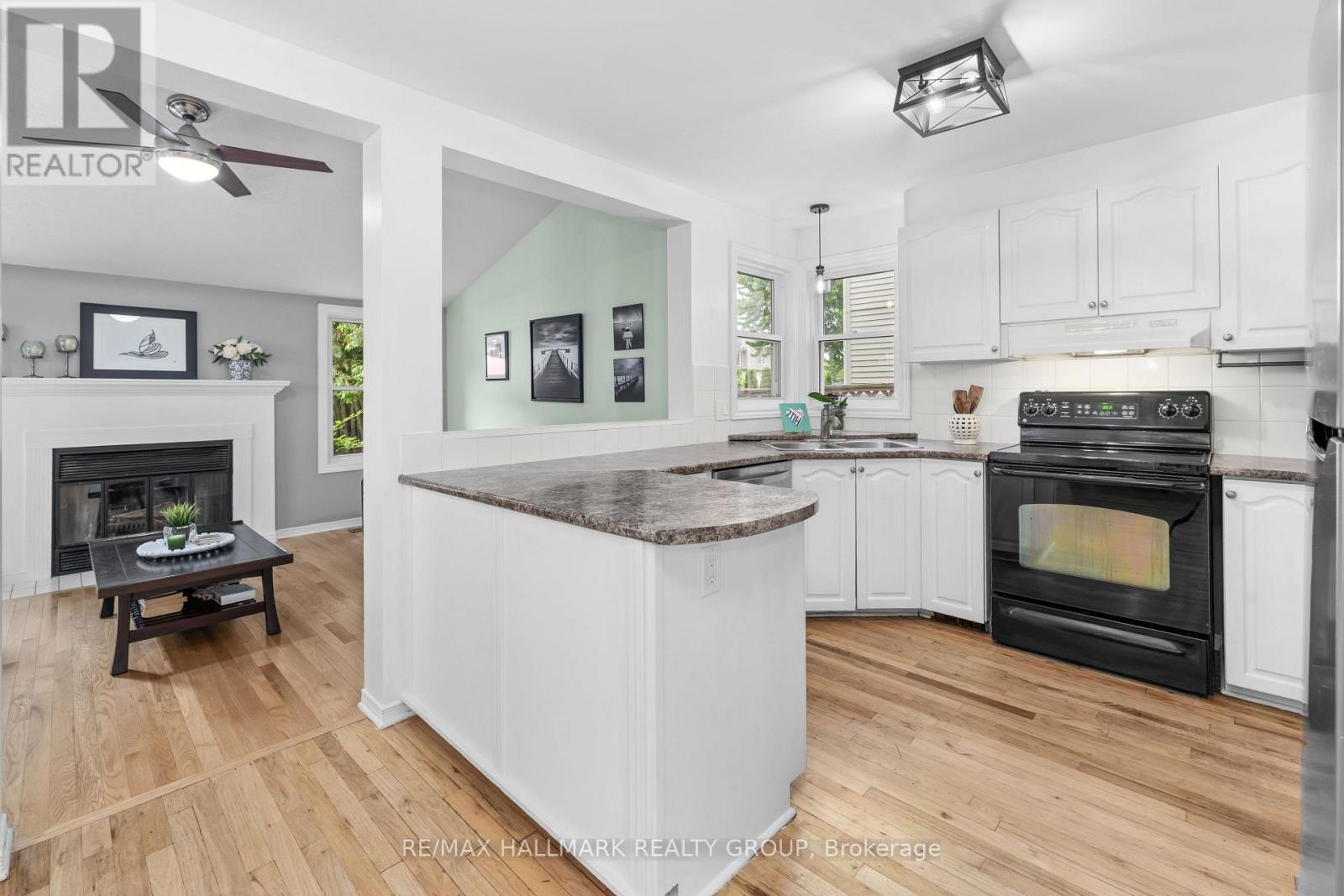 652 THICKET WAY - 16