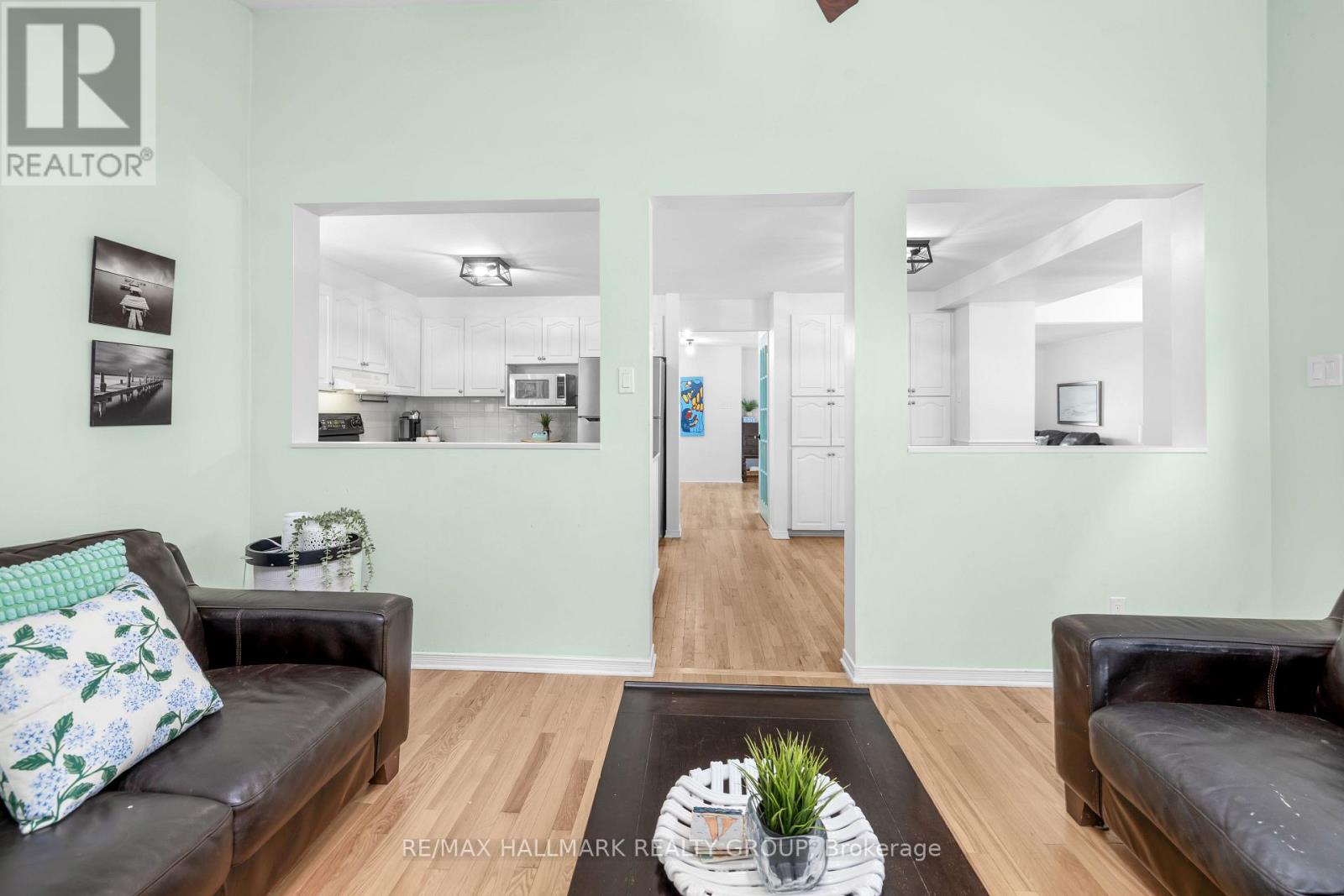 652 THICKET WAY - 21