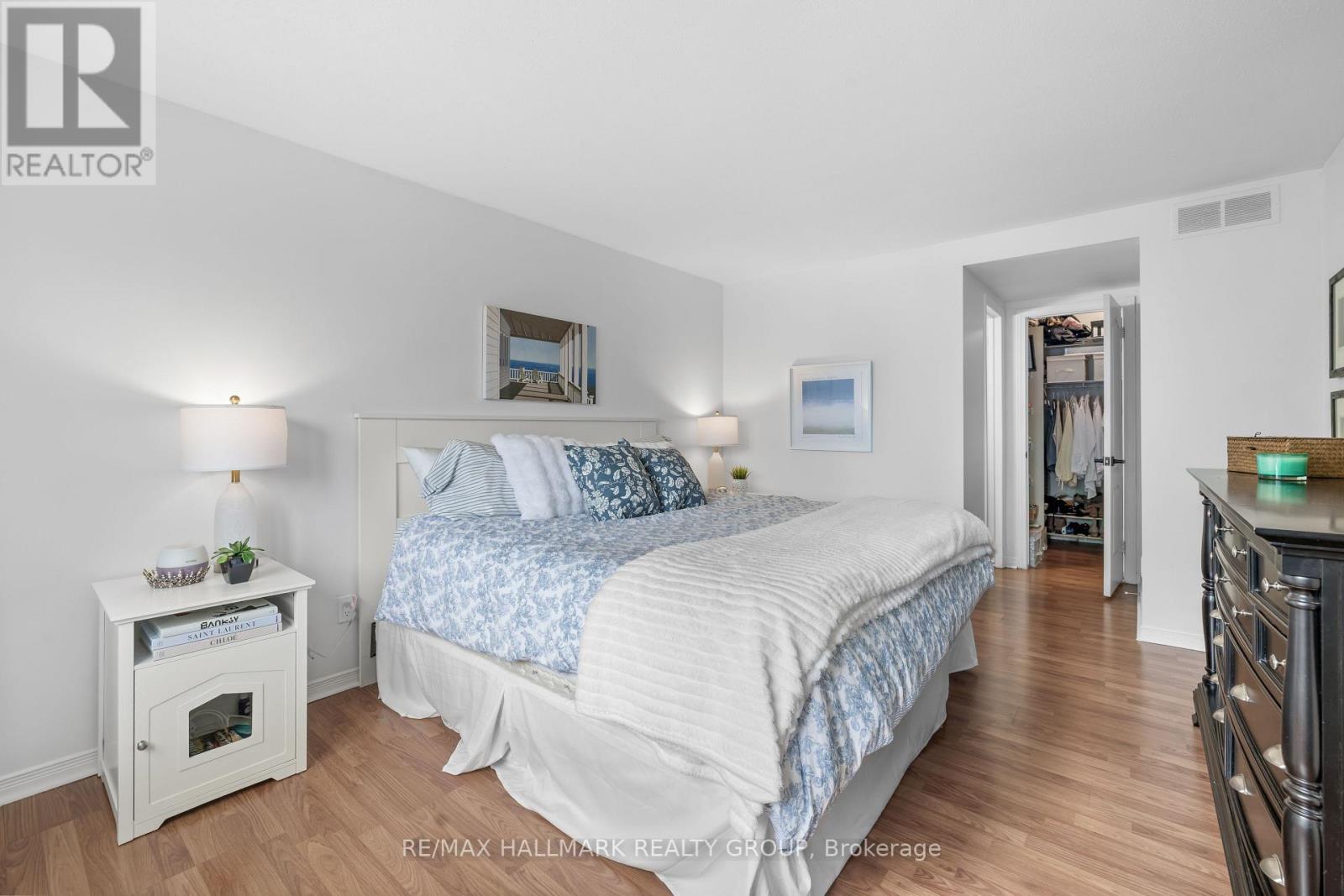 652 THICKET WAY - 30