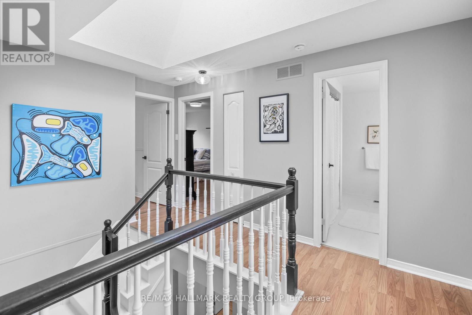 652 THICKET WAY - 35