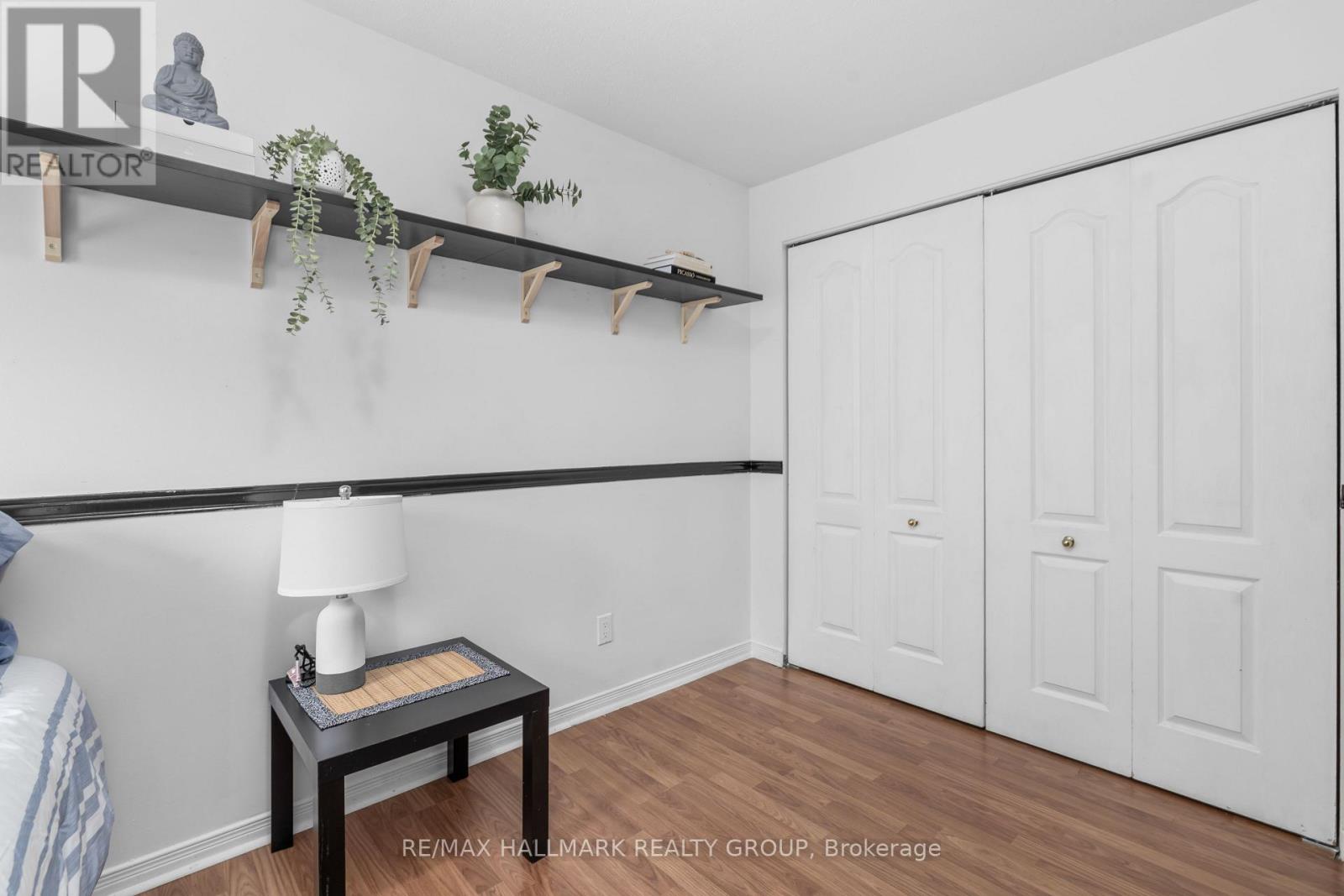 652 THICKET WAY - 37