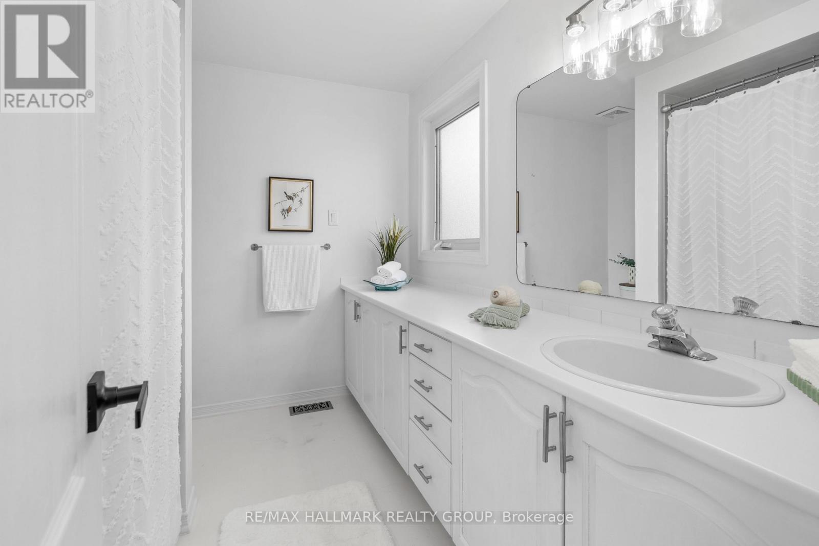 652 THICKET WAY - 39