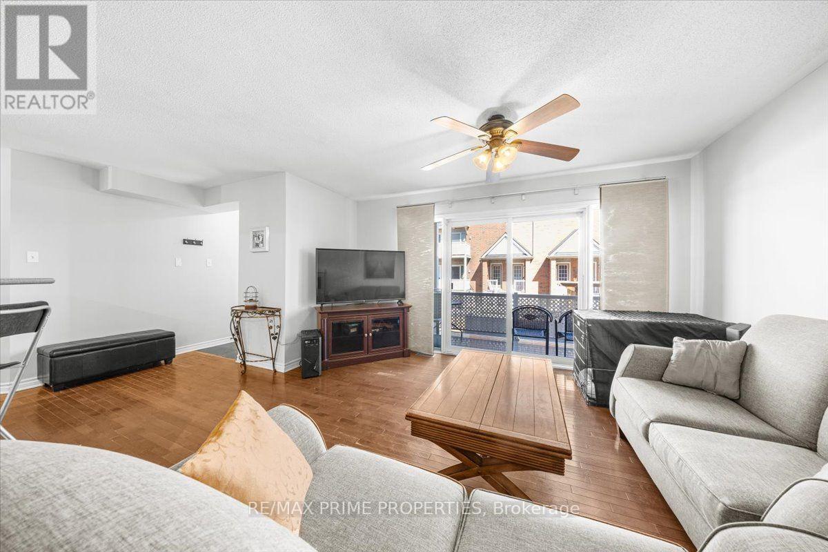 #117 3265 ST JOSEPH BOULEVARD - 11