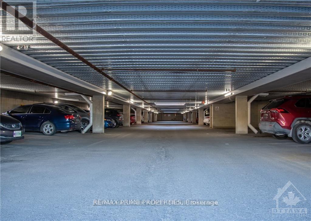 #117 3265 ST JOSEPH BOULEVARD - 28