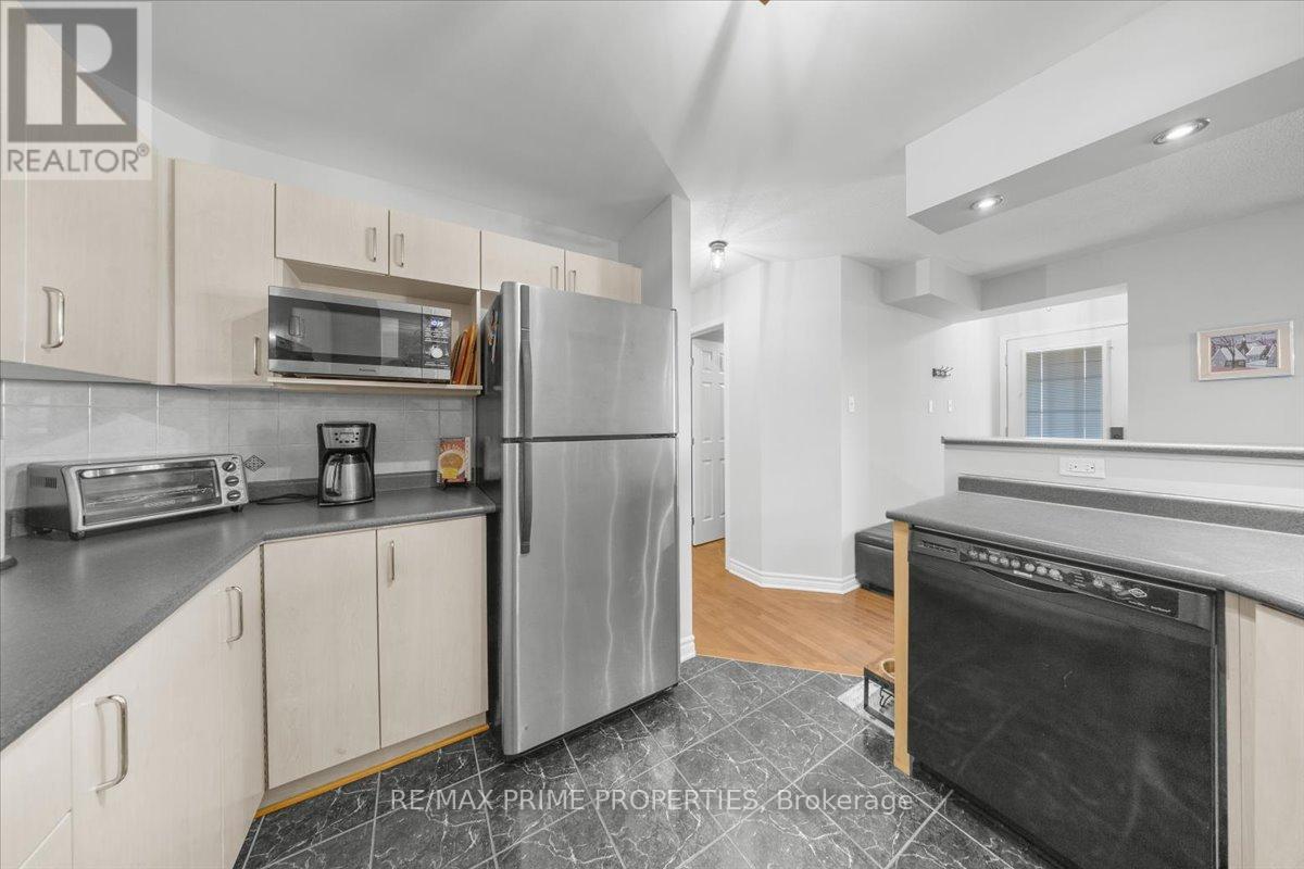 #117 3265 ST JOSEPH BOULEVARD - 6