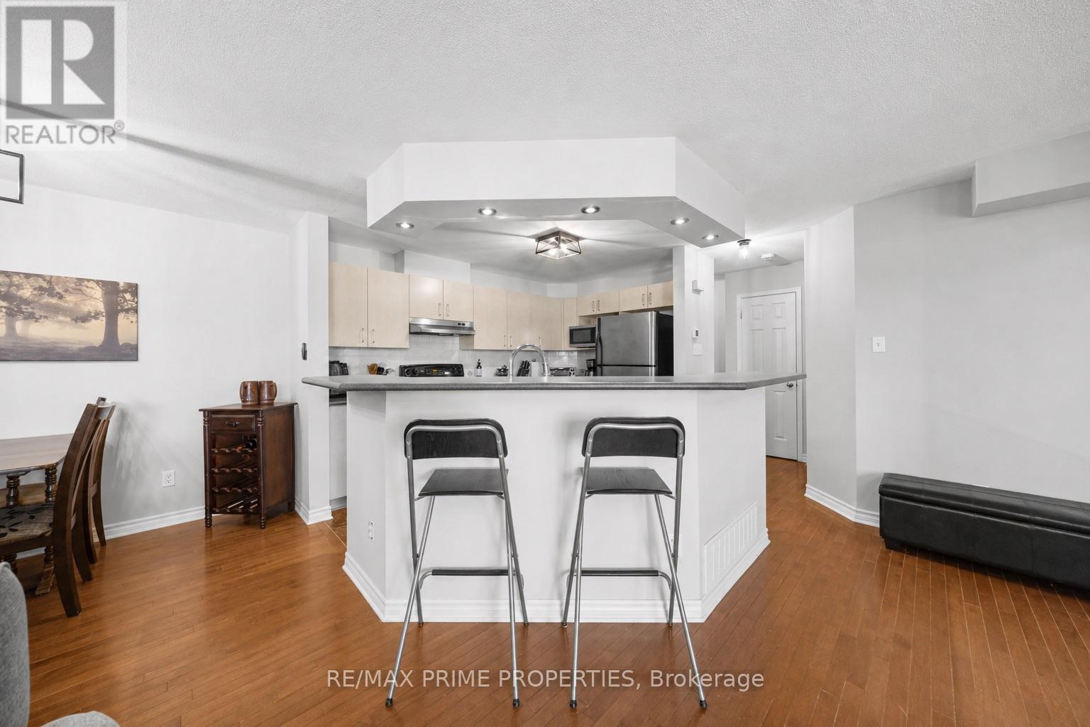 #117 3265 ST JOSEPH BOULEVARD - 9