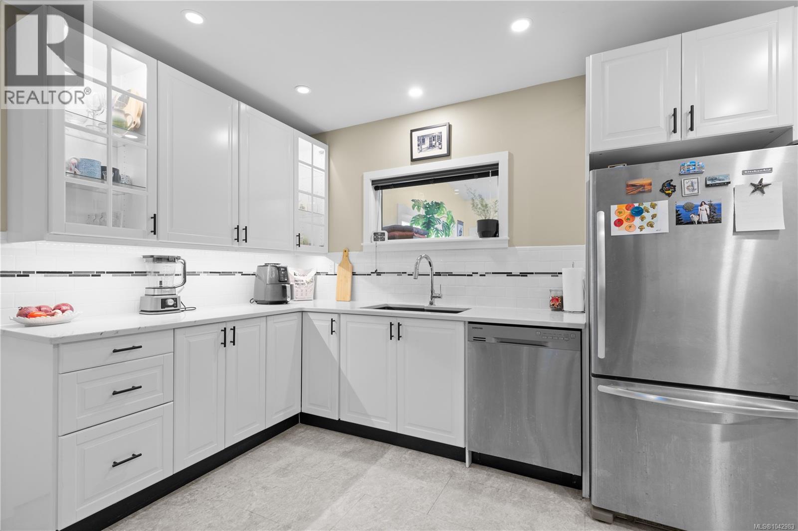 3959 Cedar Hill Cross Rd - 3