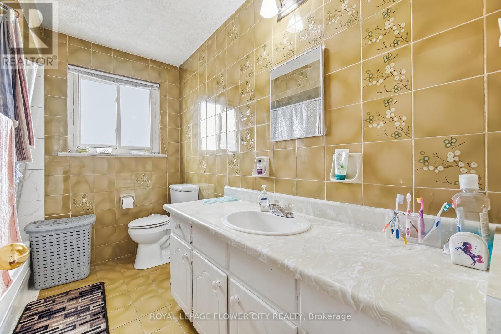 3027 CORAL DRIVE - 21