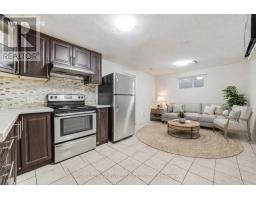 3027 Coral Drive, Mississauga, ON L4T1Z2 Photo 25
