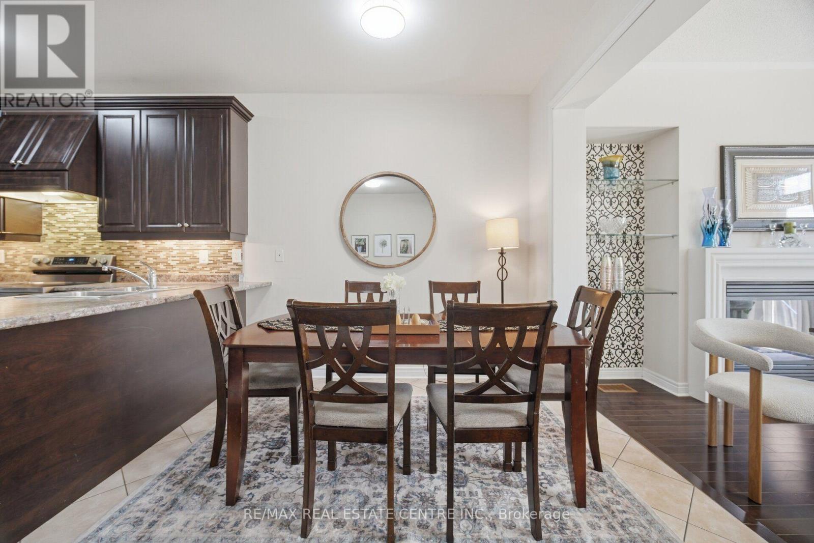 41 LORENZO CIRCLE - 12