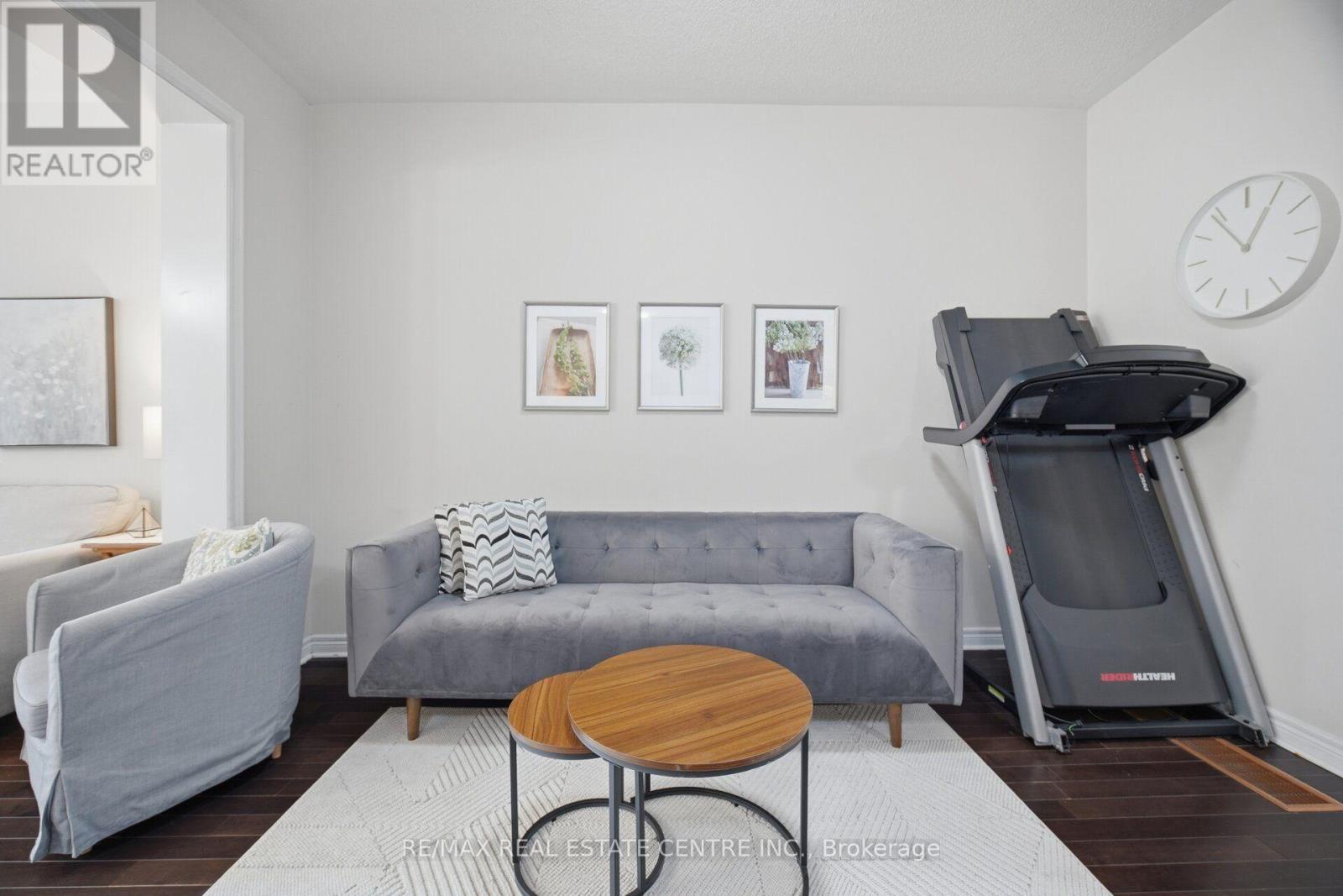 41 LORENZO CIRCLE - 15
