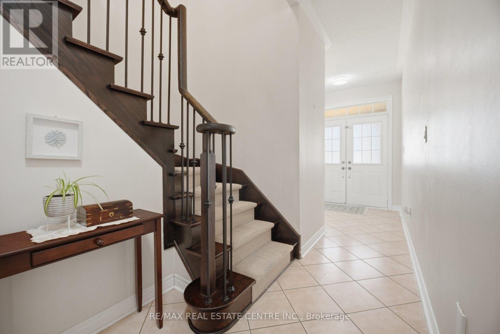 41 LORENZO CIRCLE - 21