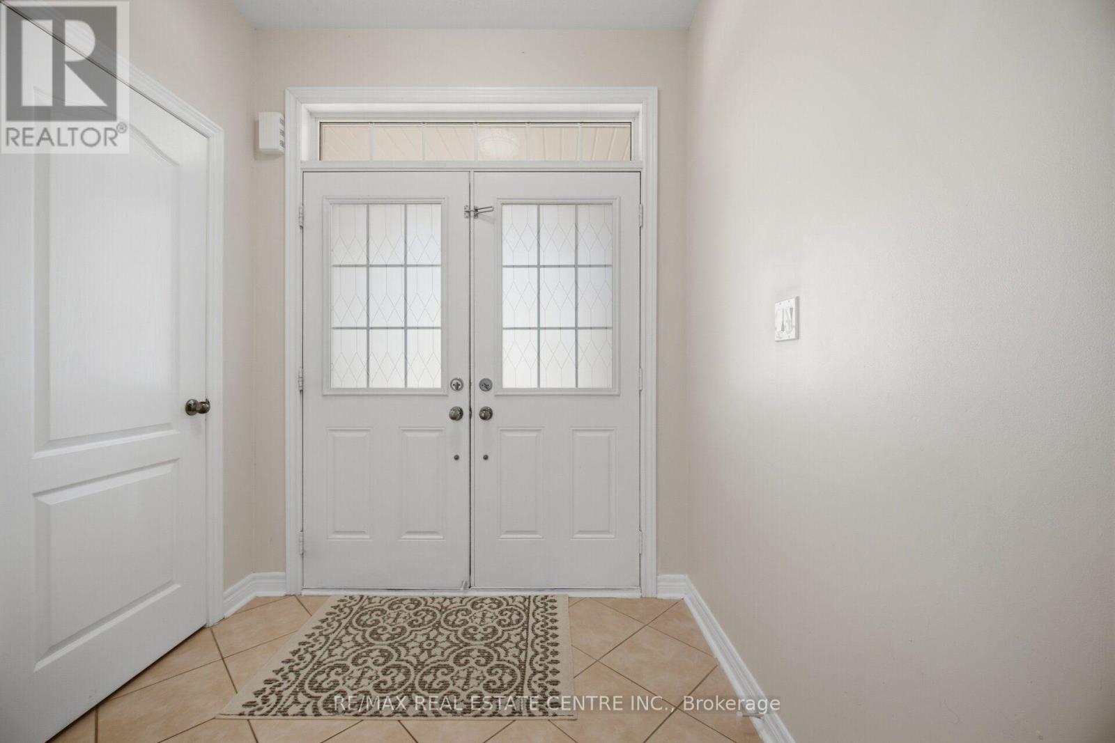 41 LORENZO CIRCLE - 4