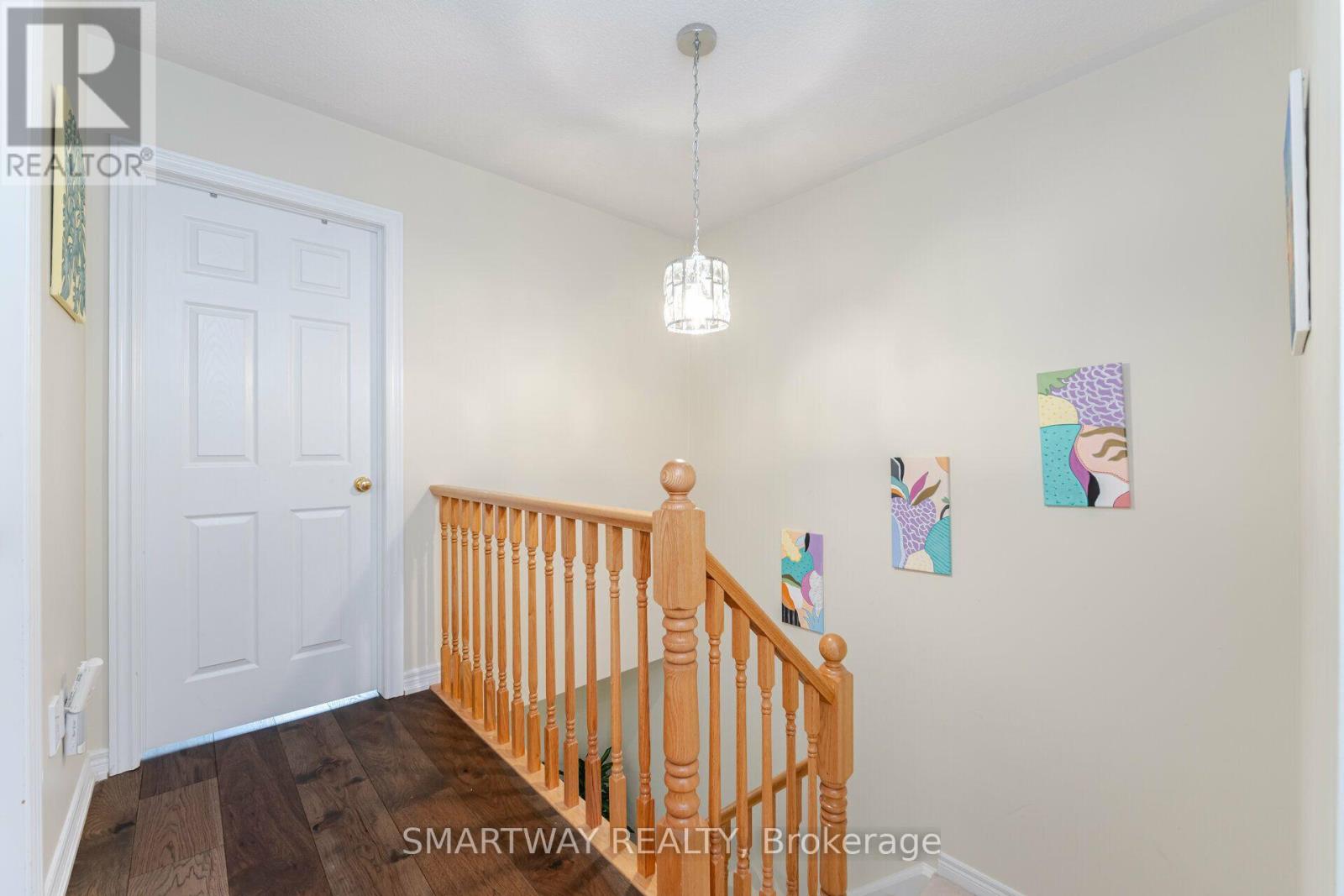 2437 MONTAGNE AVENUE - 16