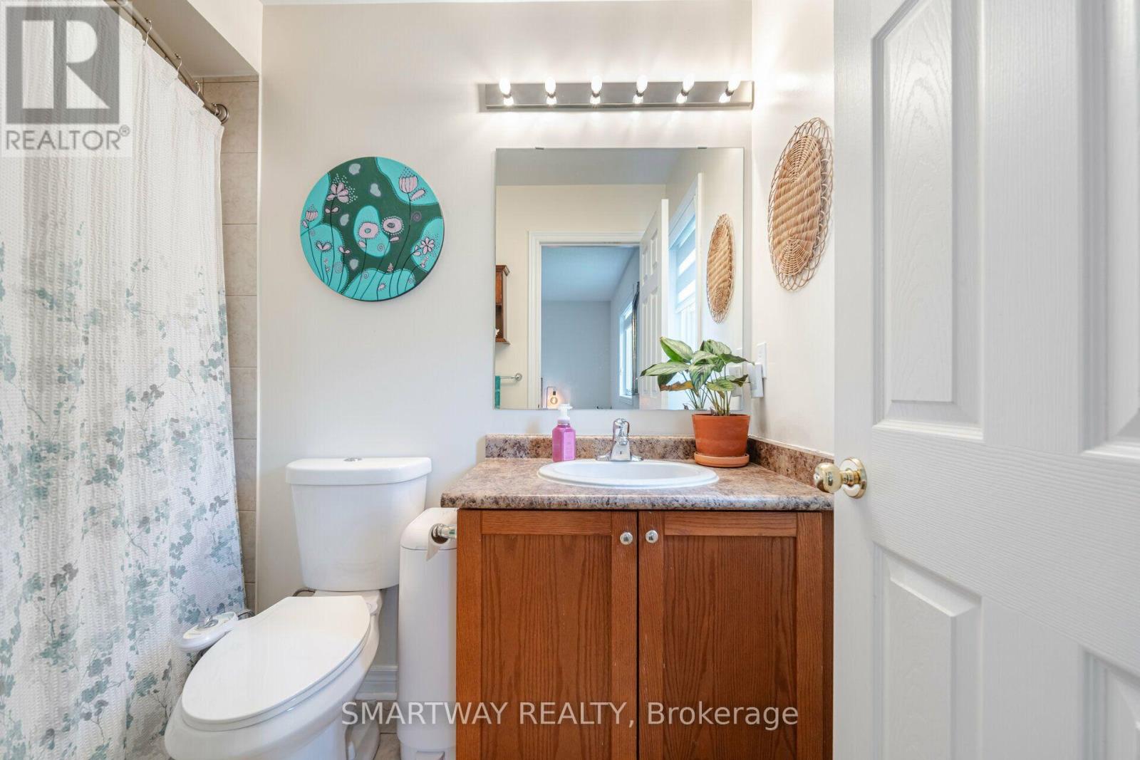 2437 MONTAGNE AVENUE - 21