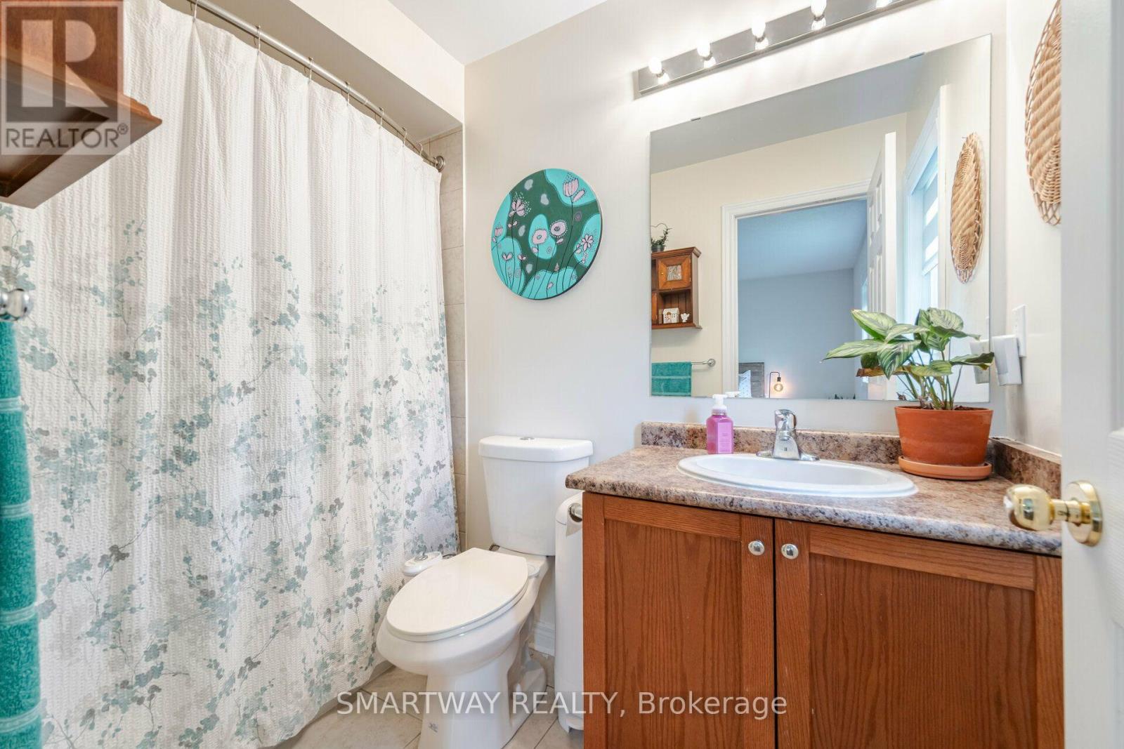2437 MONTAGNE AVENUE - 22