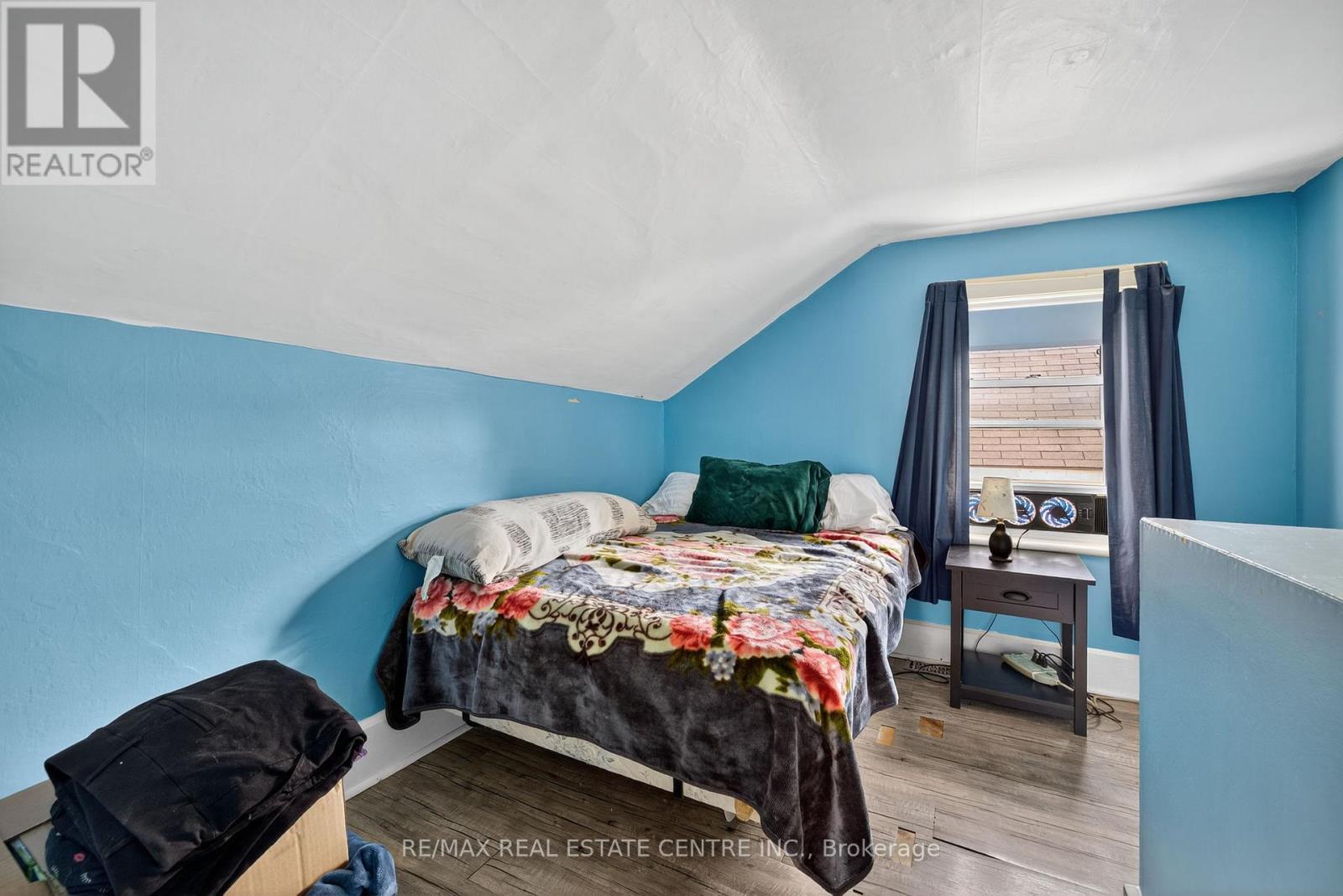 135 FREDERICK STREET E - 31