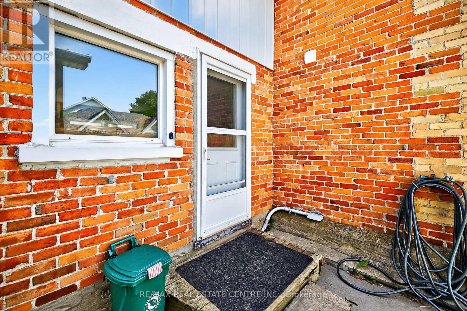 135 FREDERICK STREET E - 37