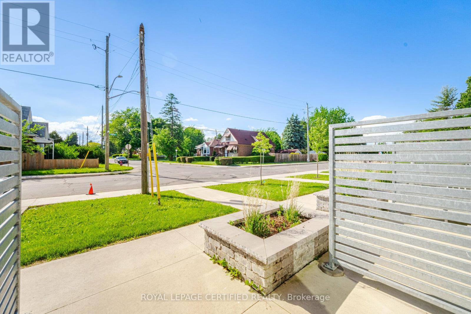#108 77 LELAND STREET - 19