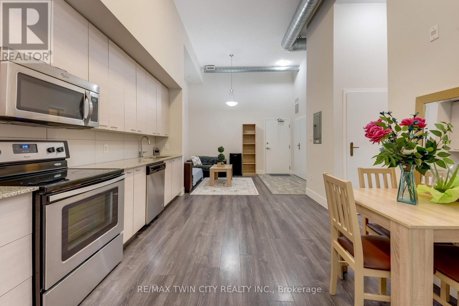 #103 253 ALBERT STREET - 16