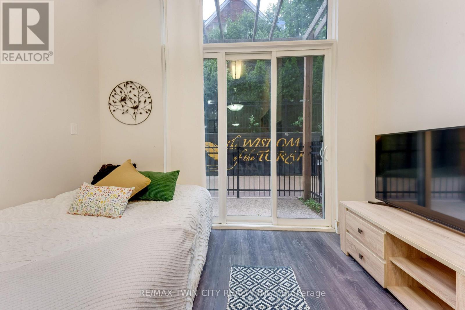 #103 253 ALBERT STREET - 18