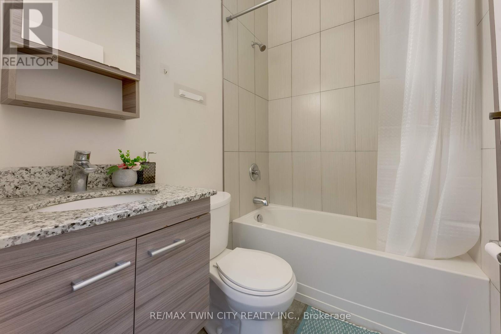 #103 253 ALBERT STREET - 21