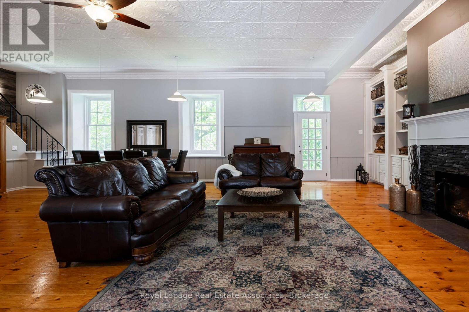 421194 CONCESSION 6 NDR - 14