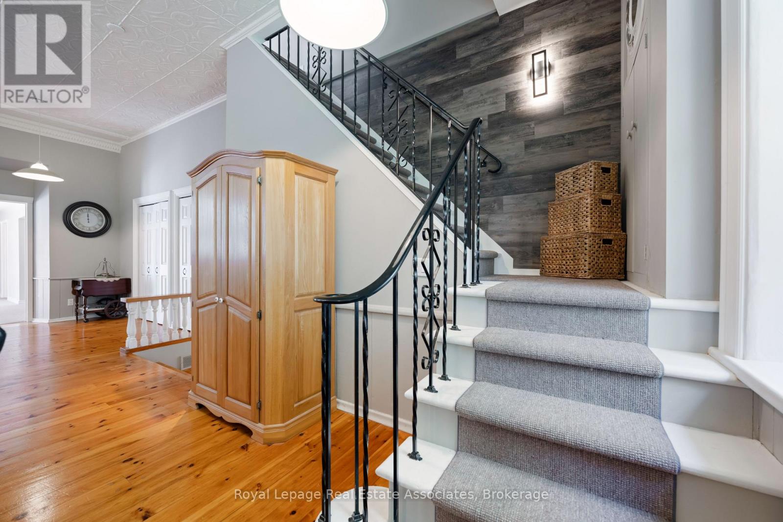421194 CONCESSION 6 NDR - 17