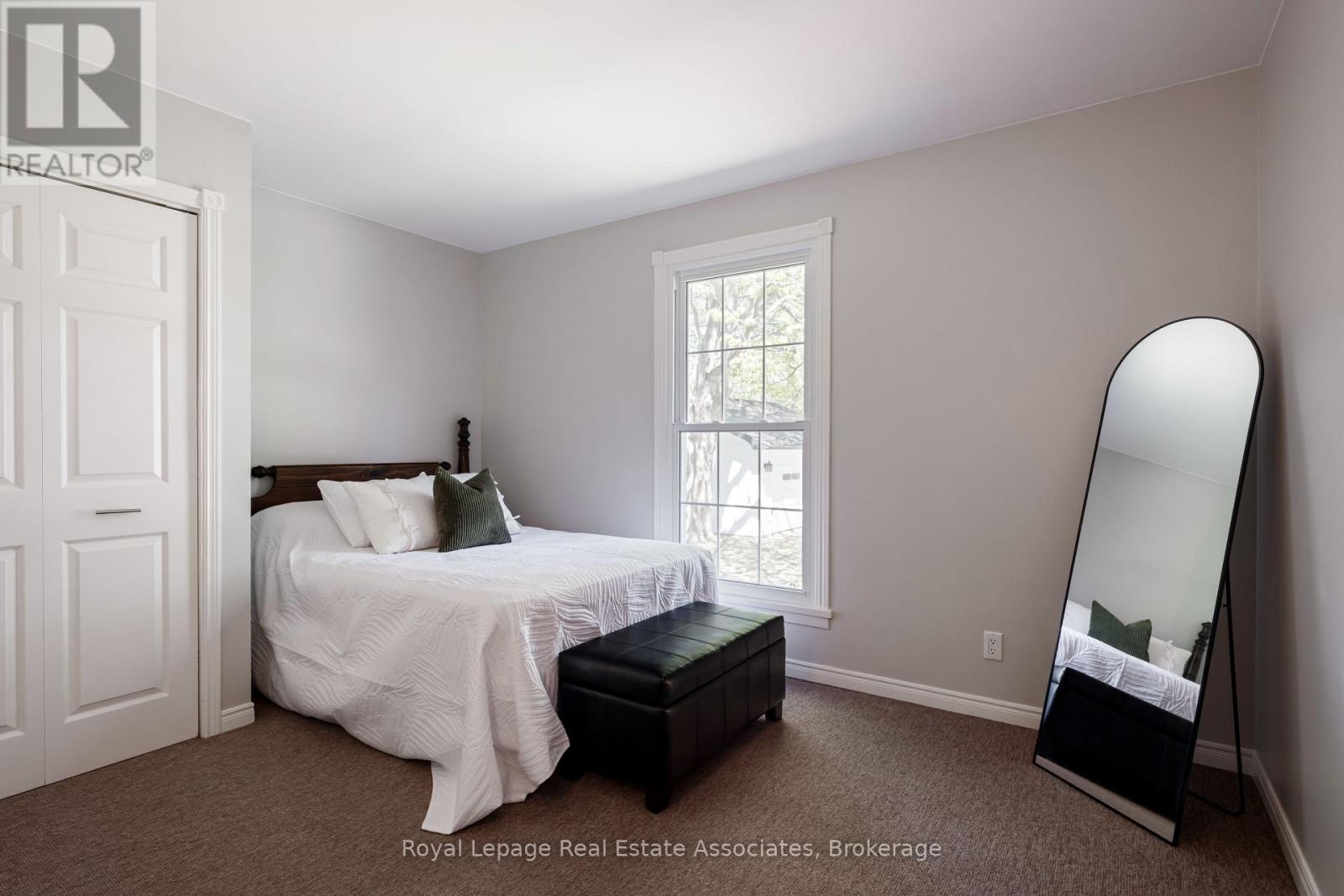 421194 CONCESSION 6 NDR - 34