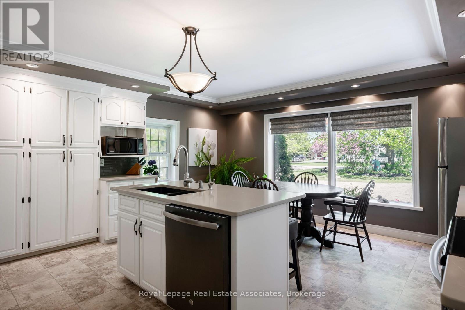 421194 CONCESSION 6 NDR - 6